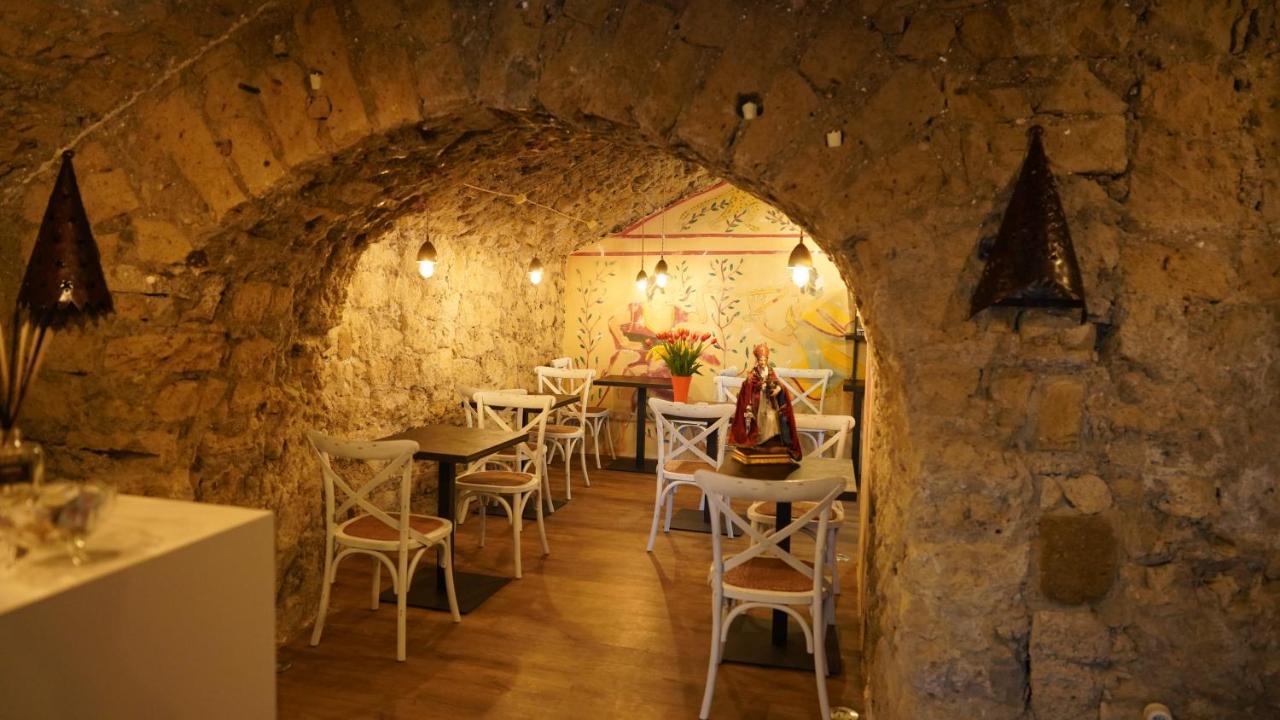 Bed & Breakfast Duomo Luxury Naples