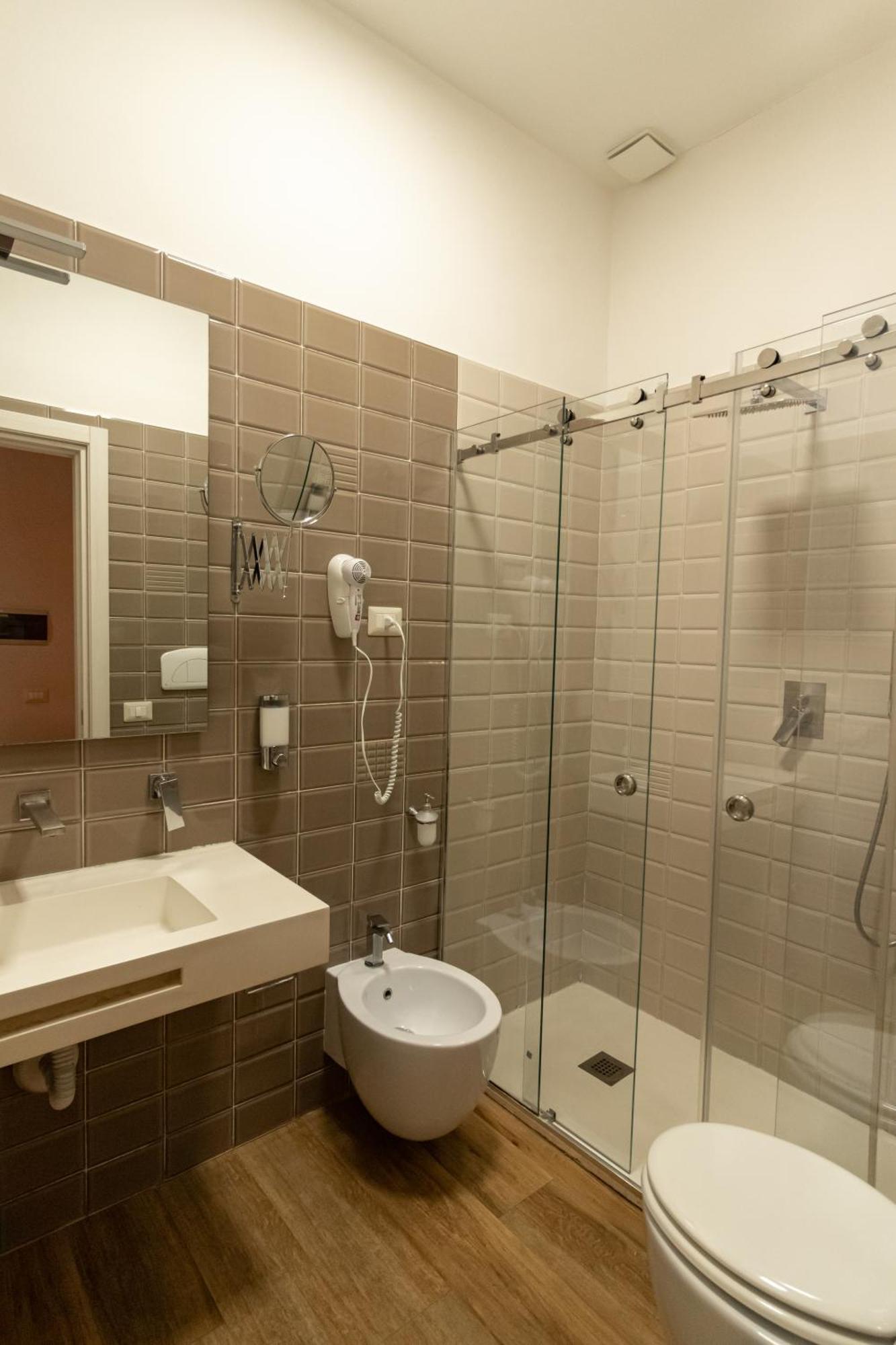 Duomo Luxury 2* Naples